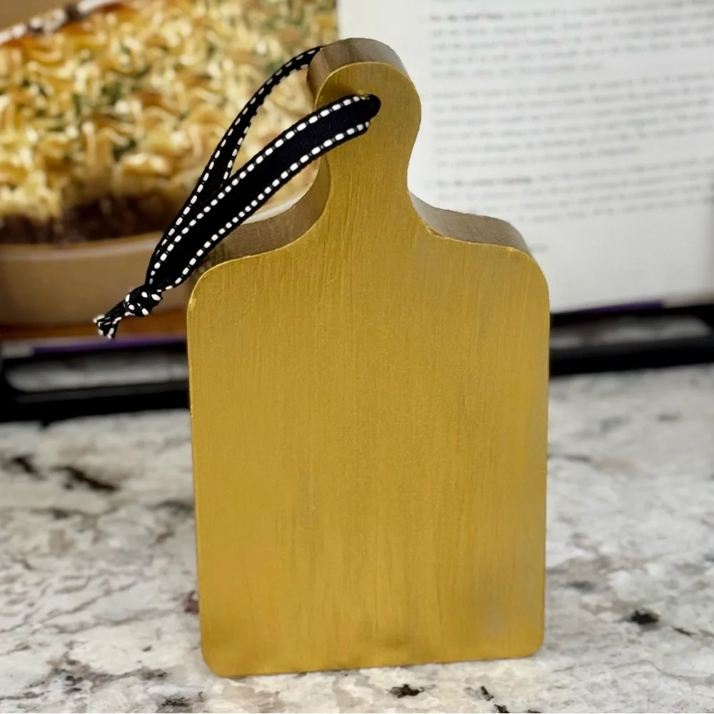 LAST ONE Courtly Check Mini Cutting Board